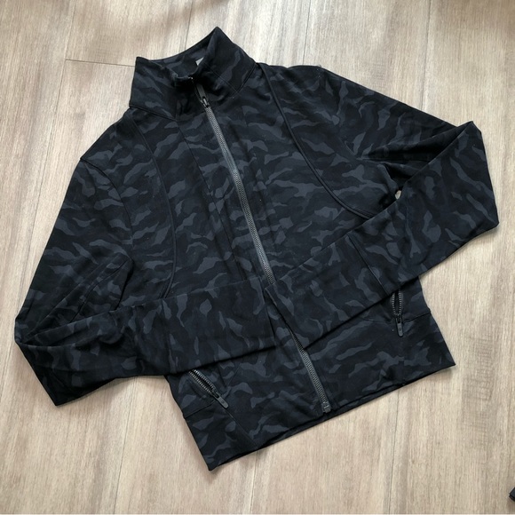 Lululemon Full Freedom Jacket Sequoia Camo Print Deep Coal Black - Picture 2 of 5